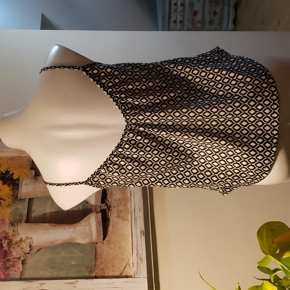 H&M Tank - Picture 4 of 5